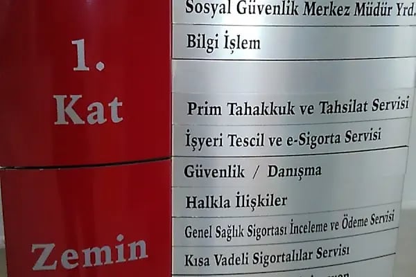 SGK Ayvalik Şubesi - Resim 3
