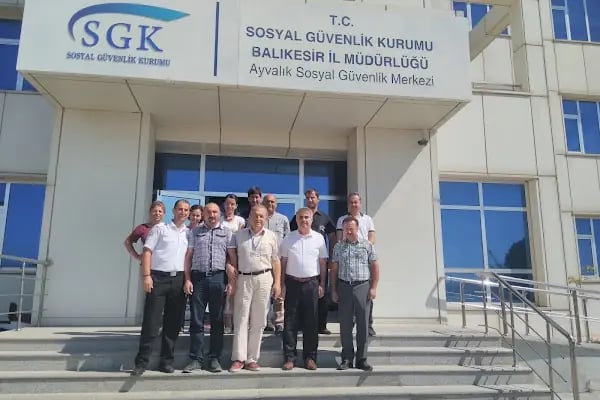 SGK Ayvalik Şubesi - Resim 4