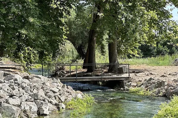 Havuzbaşı Cafe &amp; Bistro - Resim 16