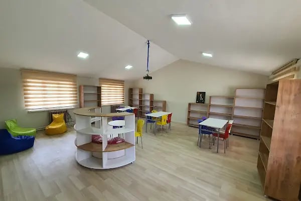 80. Yıl Aşağı Aktepe İlkokulu Ortaokulu - Resim 4