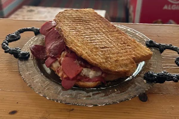 Huga Nostalji Cafe - Resim 3