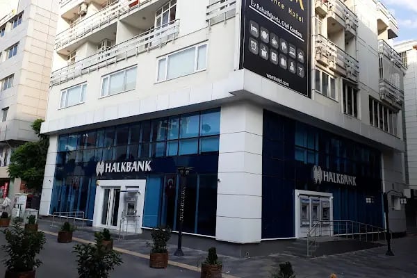 Halkbank Mersin Şubesi - Resim 1