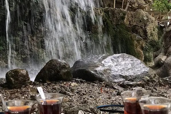 Savruk Mağarası ve Şelalesi - Resim 16