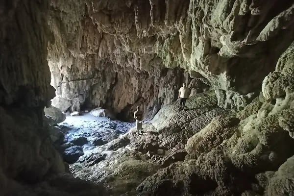 Savruk Mağarası ve Şelalesi - Resim 10