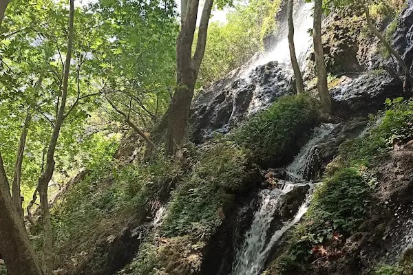 Savruk Mağarası ve Şelalesi - Resim 17