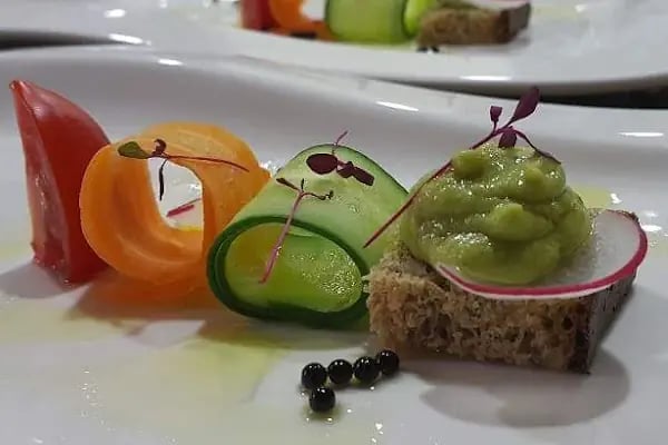 Emerald Garden Restaurant - Resim 17