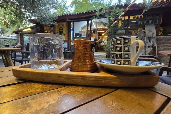 Manisa Tarihi kır kahvesi - Resim 13