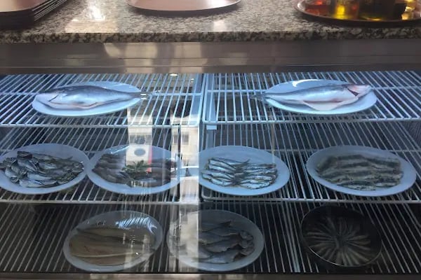 Gökdeniz Balık Restaurant - Resim 12