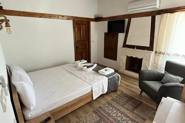 Taş Konak Butik Otel Bungalov - Resim 8