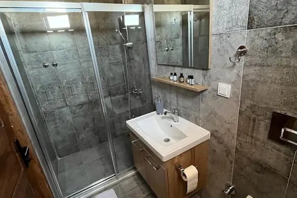 Taş Konak Butik Otel Bungalov - Resim 4