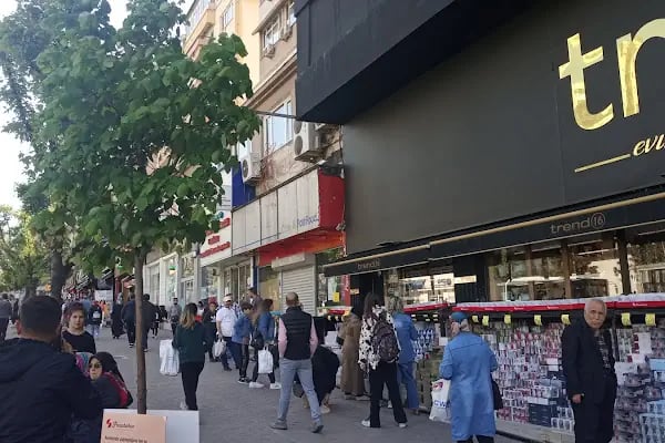 Çarşı İstanbul - Kent Meydanı Mağazası - Resim 13