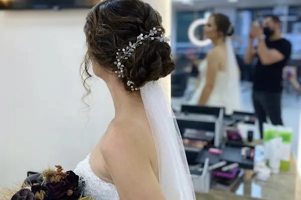 Özgür Uşak Kuaför - Resim 14