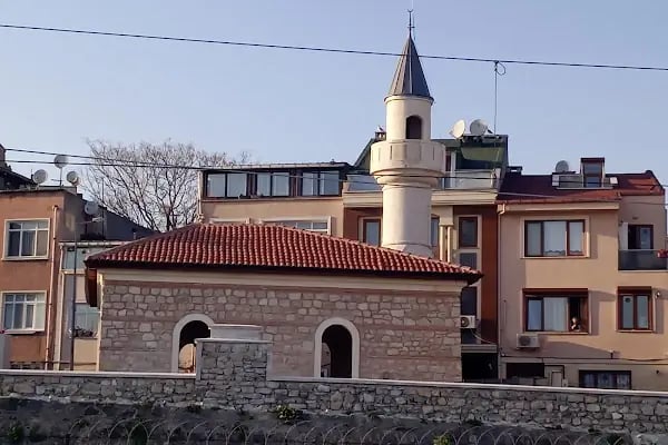 Yedikule tren istasyonu - Resim 16