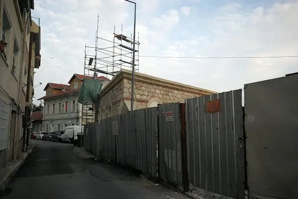 Yedikule tren istasyonu - Resim 13