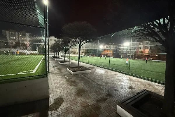 Beşikkaya Spor Tesisleri - Resim 1