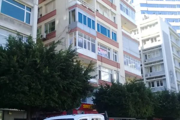 Adana Büyükşehir Belediyesi Tiyatro Salonu - Resim 18
