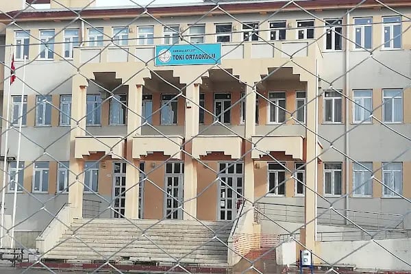Akyurt Toki Ortaokulu - Resim 19