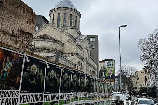 Surp Krikor Lusavoriç Ermeni Ortodoks Kilisesi - Resim 8