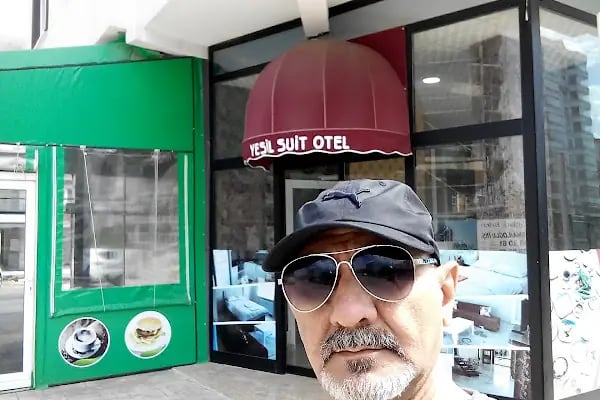 Yeşil Suit - Resim 5
