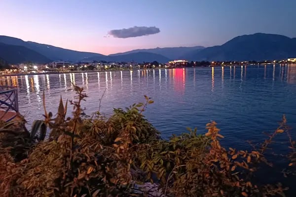 Limani Cafe - Resim 20