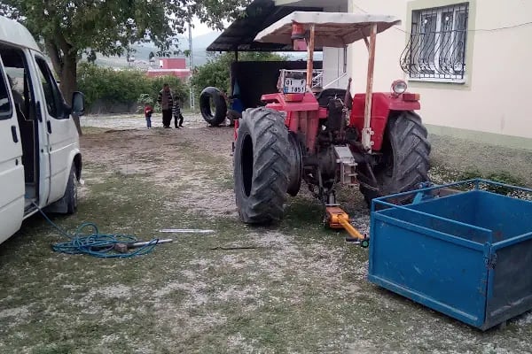 Ceyhan Safak oto lastik 7/24 Yol yardim servis - Resim 10
