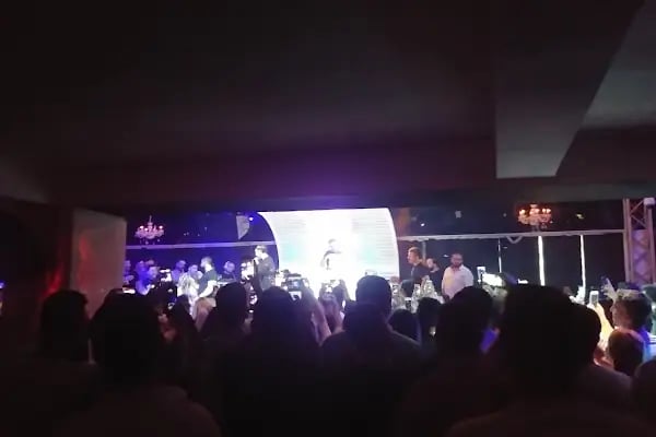 Sebastian CLUB - Resim 8