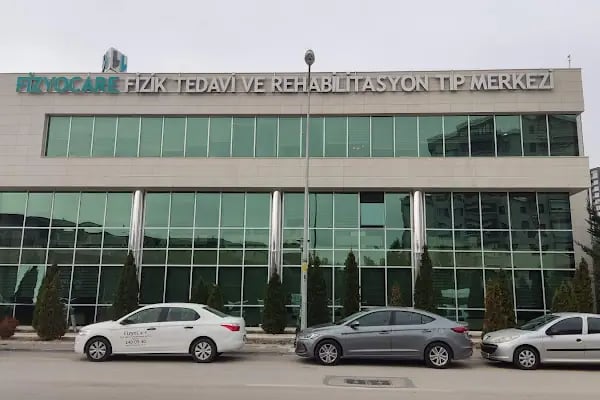 FizyoCare Fizik Tedavi ve Rehabilitasyon Tıp Merkezi - Resim 17