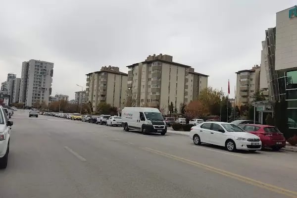FizyoCare Fizik Tedavi ve Rehabilitasyon Tıp Merkezi - Resim 3