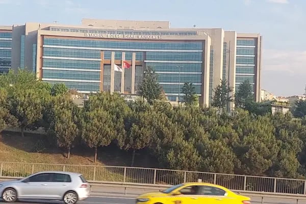 İstanbul Bölge İdare Mahkemesi - Resim 4