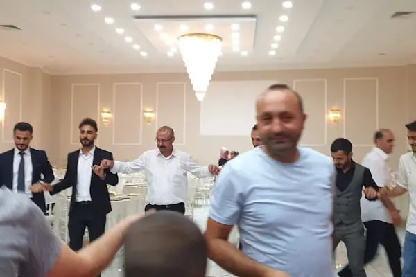 Bahçe Davet - Resim 14