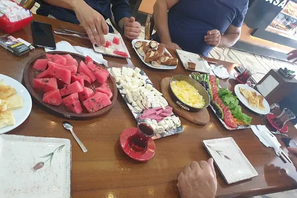 CADDE SIMIT SARAYI - Resim 16