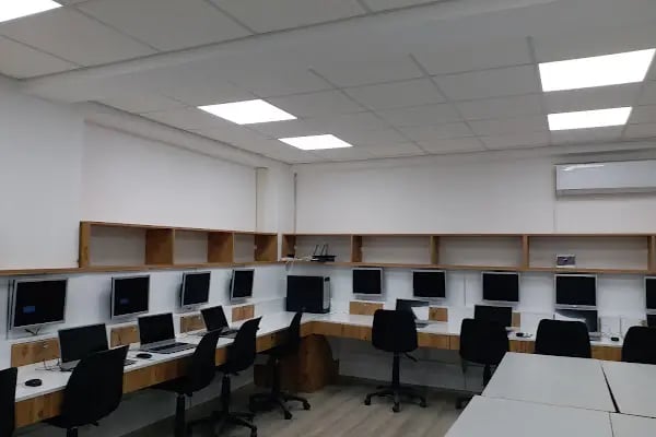 Gazi Mesleki ve Teknik Anadolu Lisesi - Resim 5
