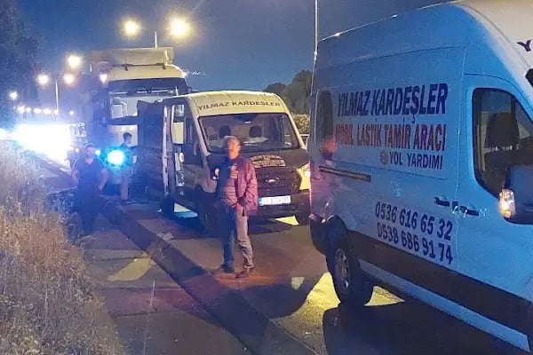 BORNOVA AÇIK LASTİKCİ - Resim 5