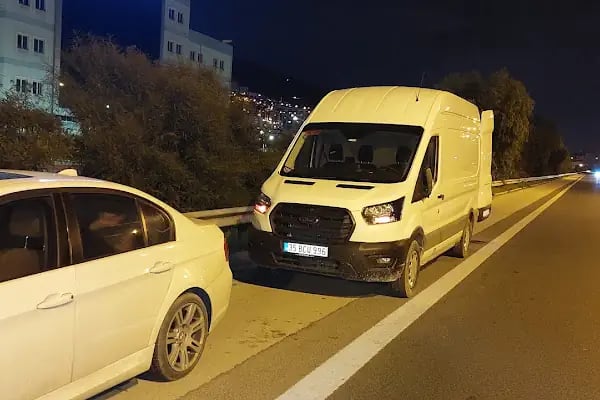 BORNOVA AÇIK LASTİKCİ - Resim 9