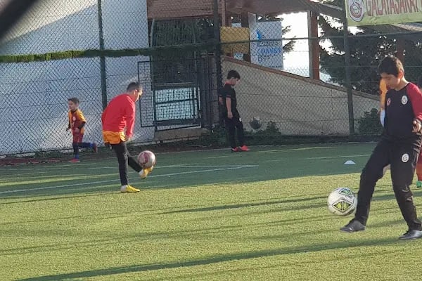 Galatasaray Futbol Okulu Denizköşkler - Resim 13