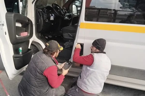 ARES OTO SERVİS RS SERVİS MOBİL PARÇA ONARIM MERKEZİ - Resim 15
