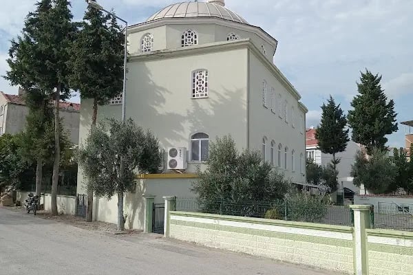 Bedriye Muhoğlu Cami - Resim 3