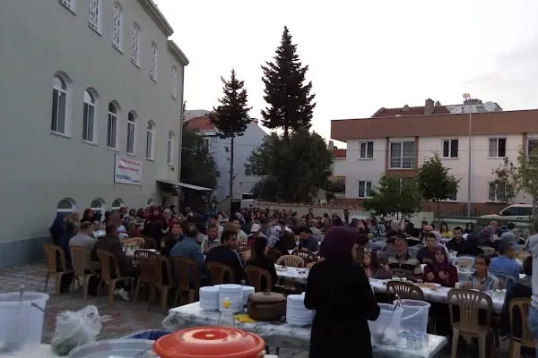 Bedriye Muhoğlu Cami - Resim 8
