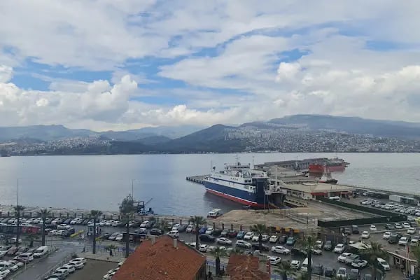 İzmir Liman Başkanlığı - Ulaştırma ve Altyapı Bakanlığı - Resim 1