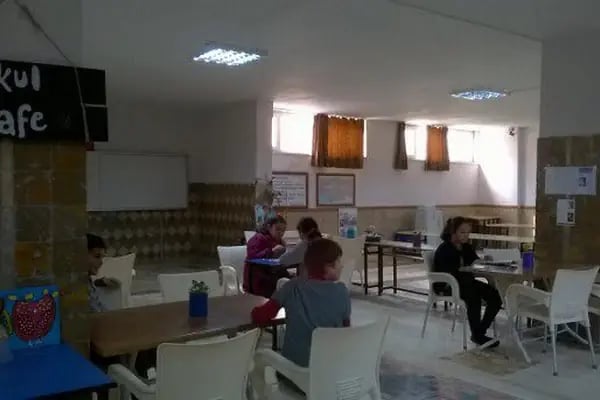 Alaylı Ortaokulu - Resim 17