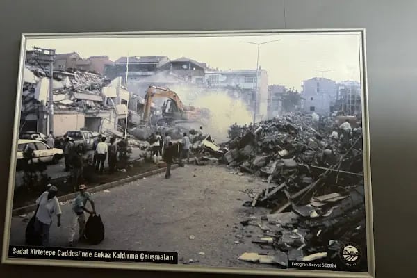 Deprem Kültür Müzesi - Resim 16