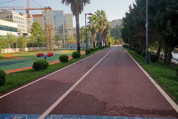 Kağıthane Belediyesi Yeşil Vadi Bisiklet ve Yürüyüş Yolu - Resim 18
