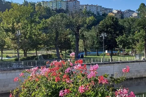 Kağıthane Belediyesi Yeşil Vadi Bisiklet ve Yürüyüş Yolu - Resim 12