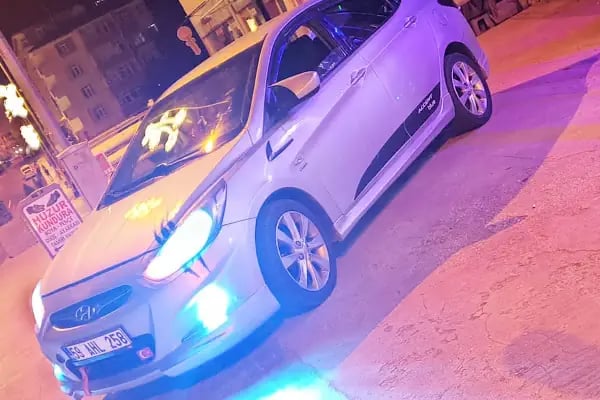 Azim Car Rental Oto Kiralama - Resim 4