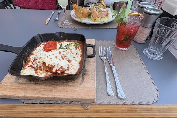 Melani restaurant - Resim 9
