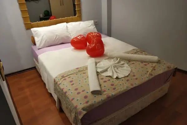 Apart Hotel Gvar - Resim 7