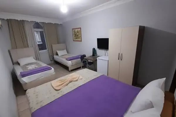 Apart Hotel Gvar - Resim 17