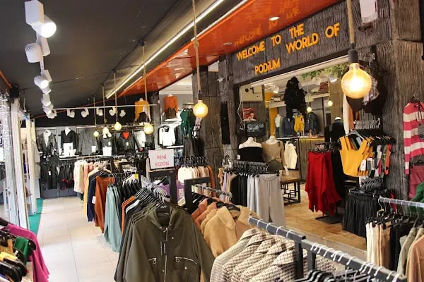 Podium boutique akcay - Resim 20