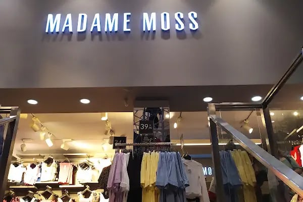 Madame Moss - Resim 9