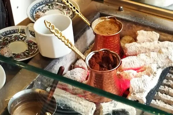 Mola Cafefood - Resim 4